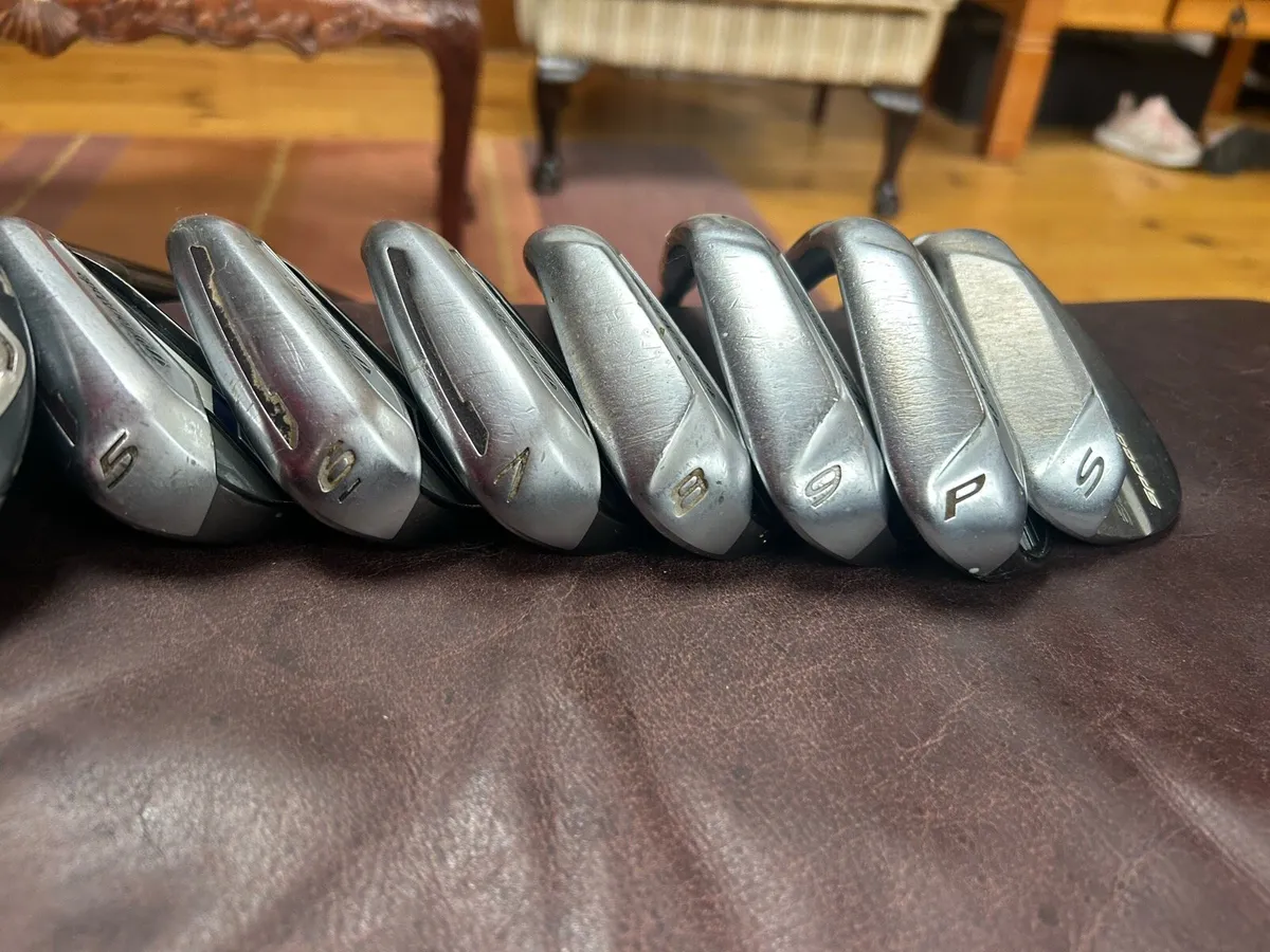 Golf clubs - Image 1
