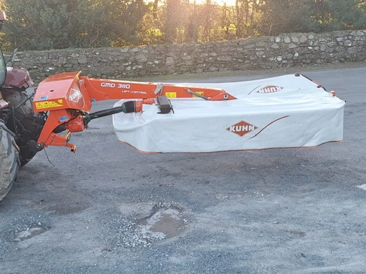 2016 Kuhn GMD 3110 Lift Control Disc Mower 25234 - Image 3