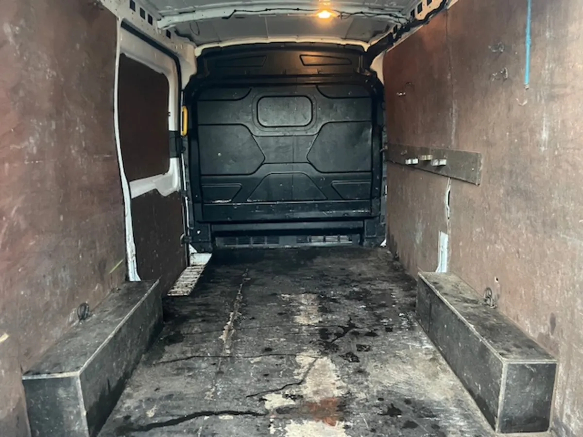 Ford Transit 350 RWD **€215 VRT ** - Image 3