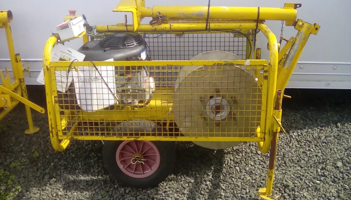 CABLE WINCH X BT IN GOOG ORDER - Image 1