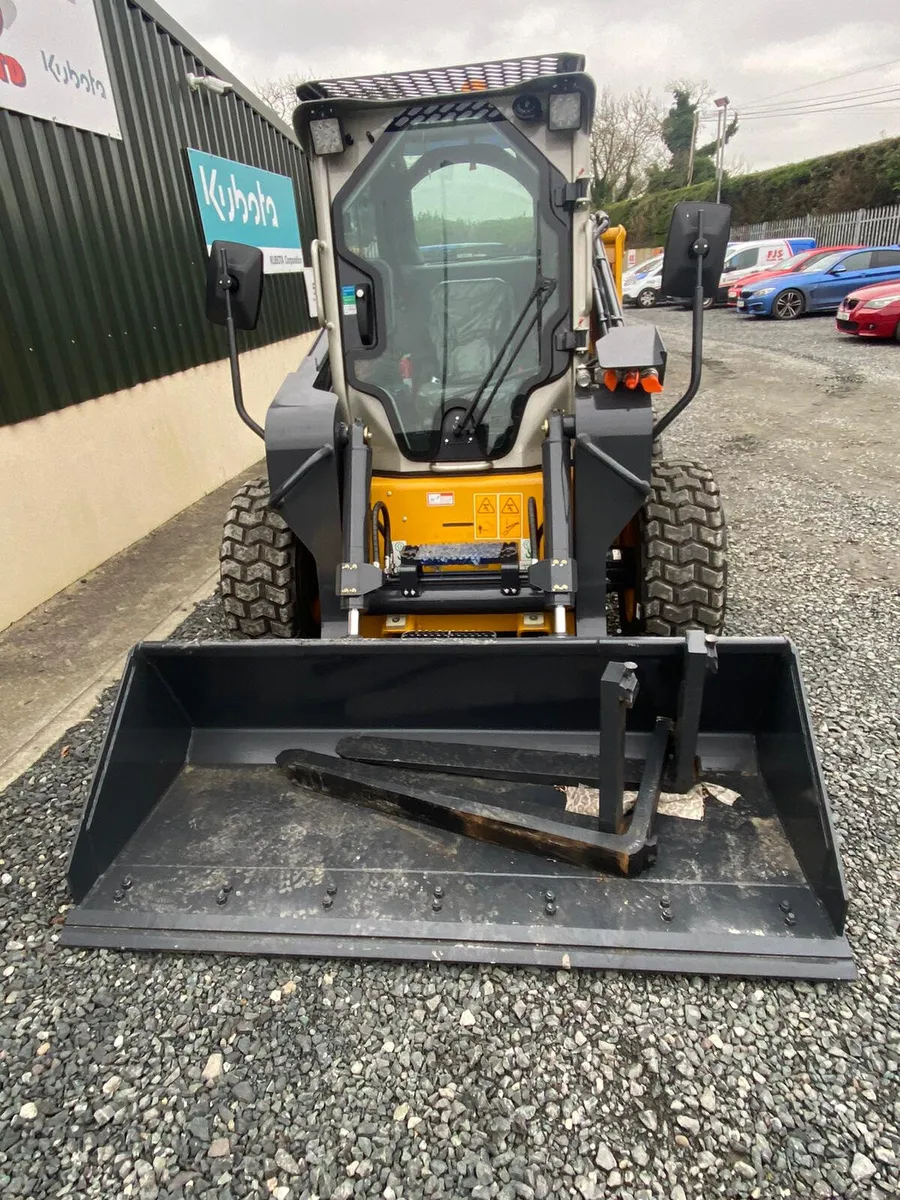 LiuGong Skid Steer - Image 4