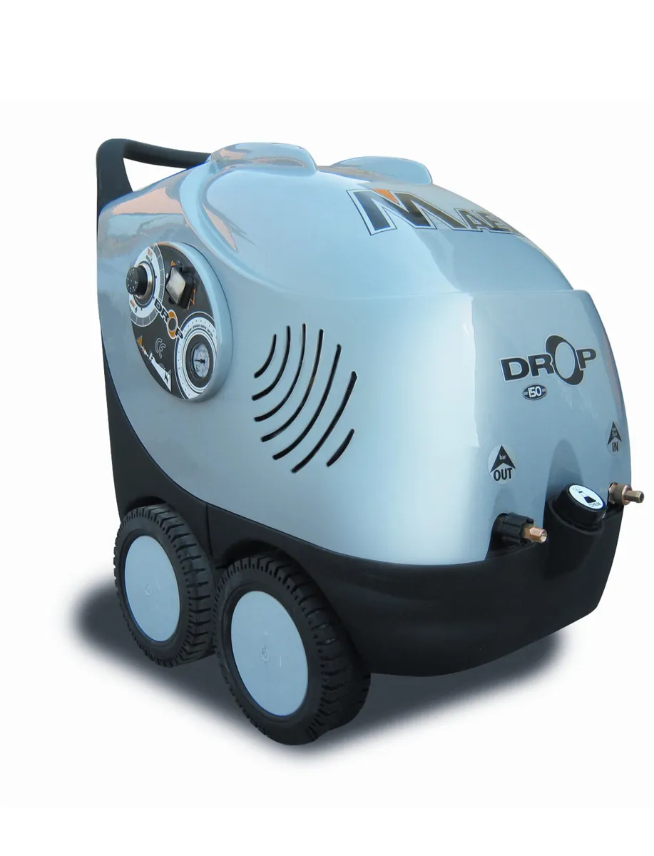 Professional Powerwasher