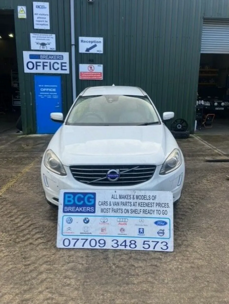 2017 volvo xc60 parts breaking