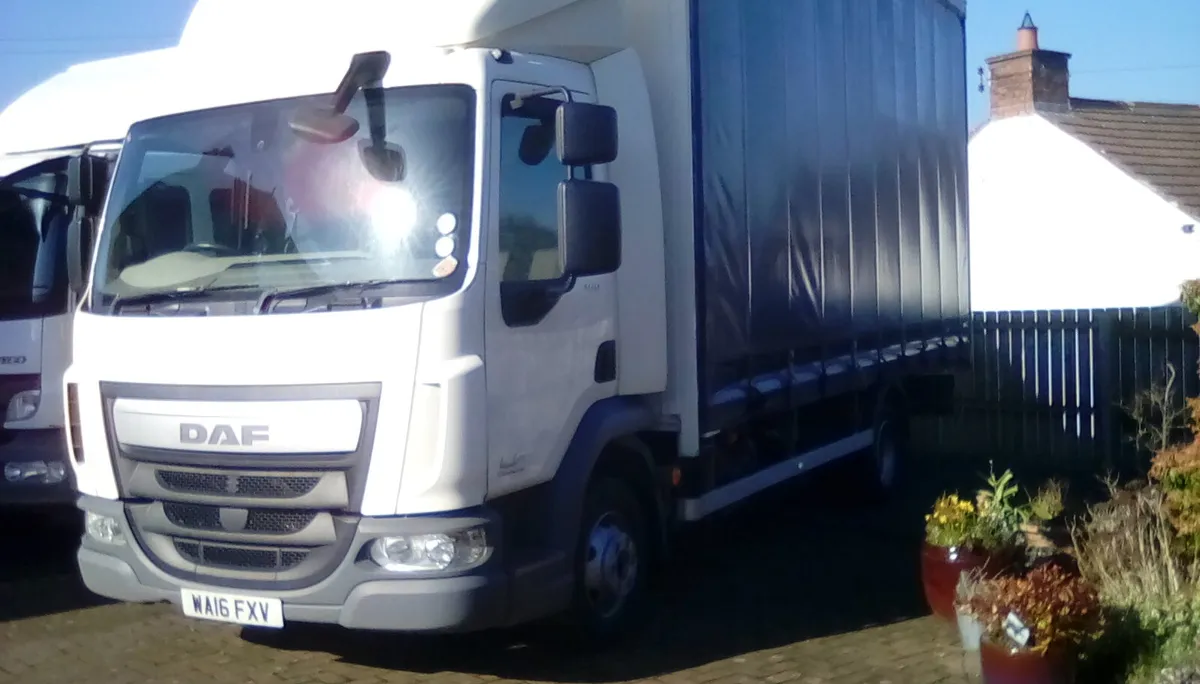 DAF LF45 HICH SIDE CURTAINSIDE BARNDOORS - Image 1