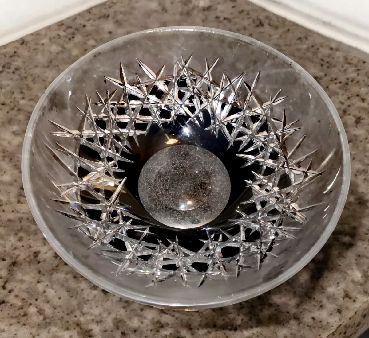 Stunning Rare black cut crystal bowl - Image 1