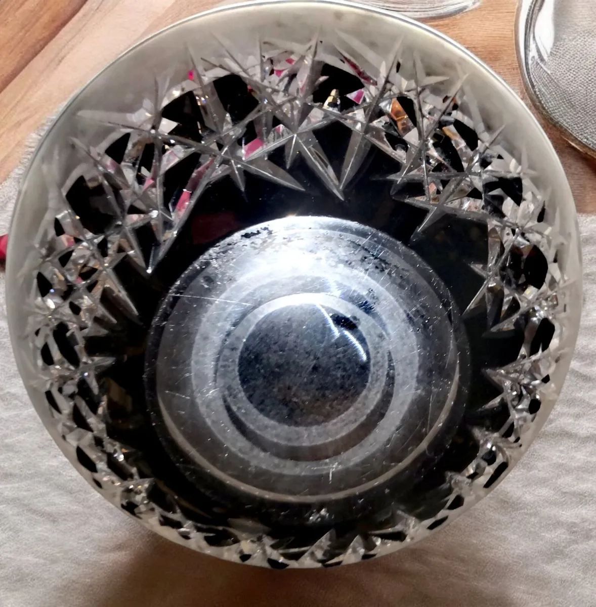 Stunning Rare black cut crystal bowl - Image 2