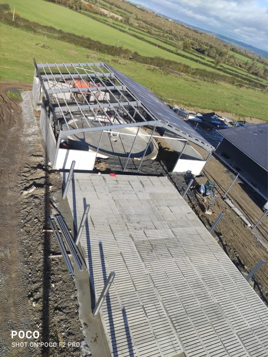 farm building - Image 4