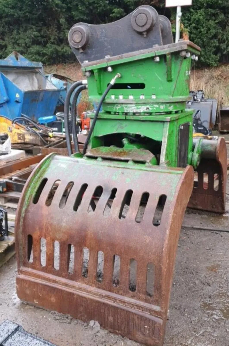 Material Grab - Image 2