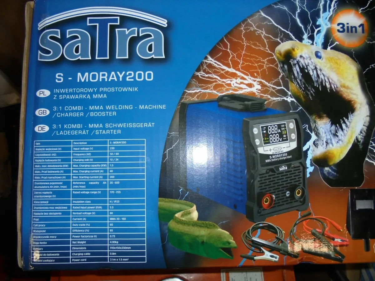 Charger, booster, jump starter - Image 1