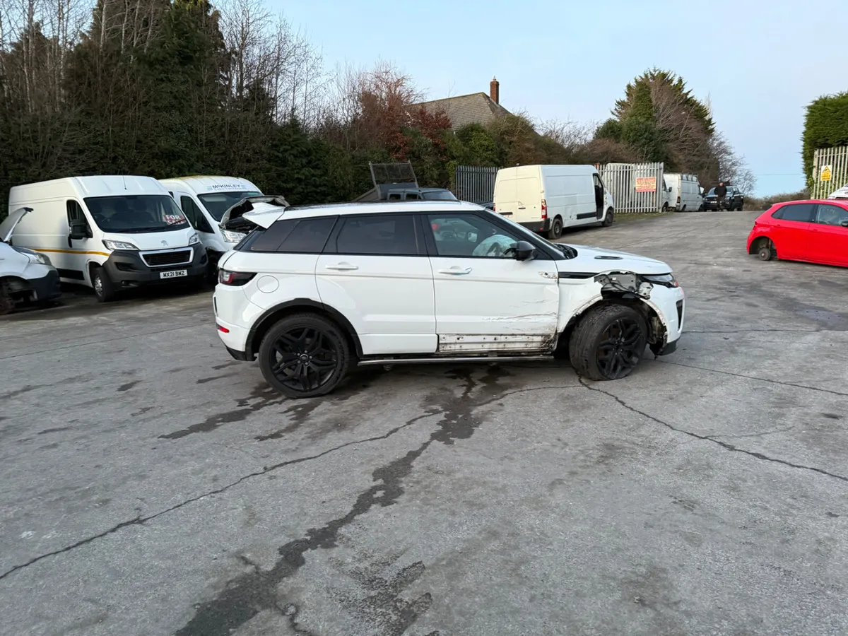 2018 Range Rover Evoque 2.0 DSL - Image 4