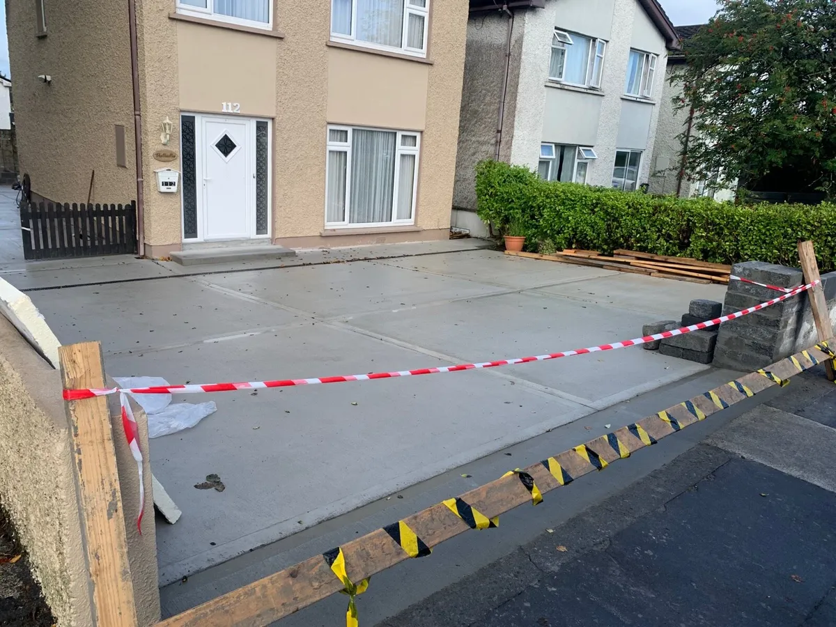 Groundworks and building Contractor - Image 4