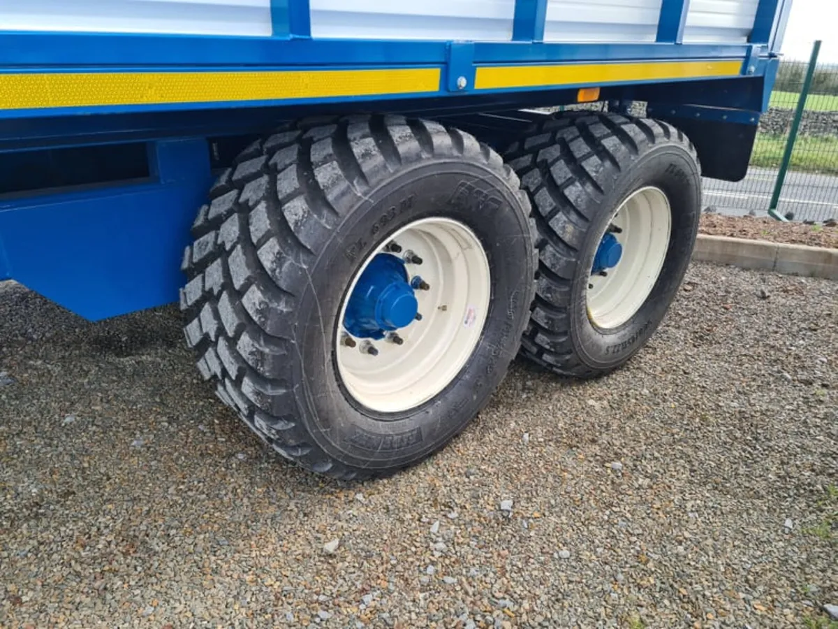 NEW Donnelly Silage Trailers - Image 4