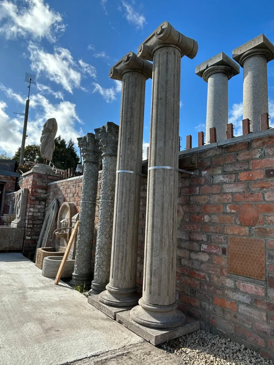 Limestone fluted columns - Image 3