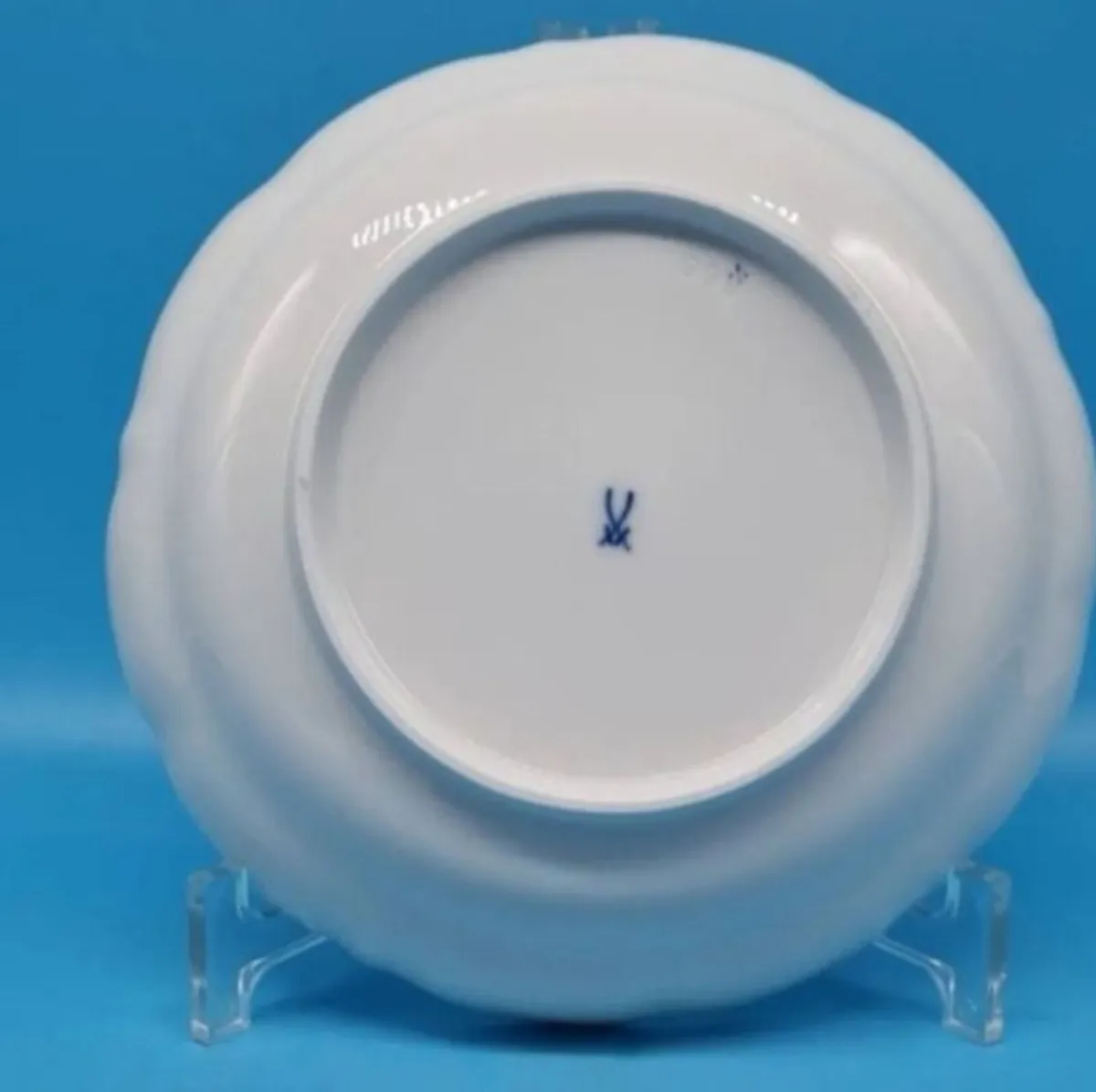 Original Meissen plate with insects and flowers 1s - Image 3