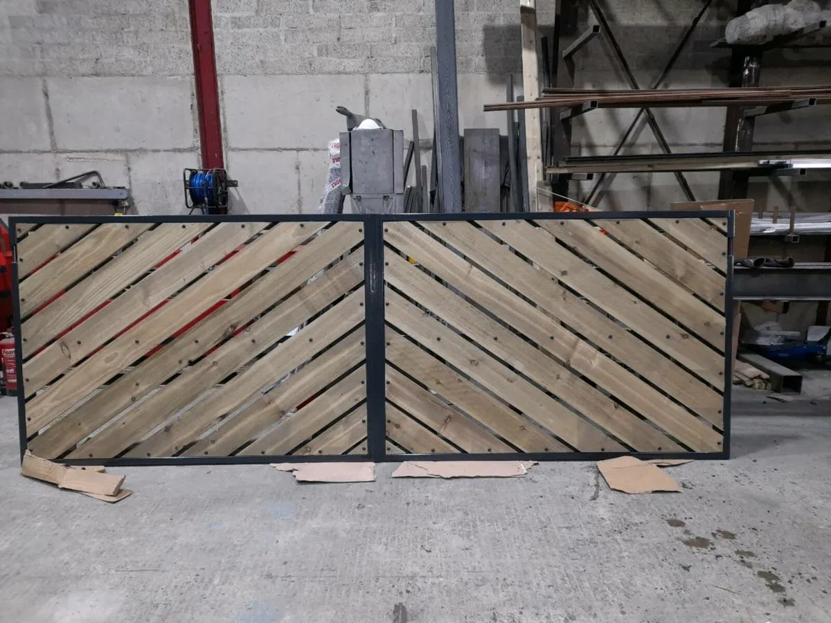 Steel framed timber gates - Image 1