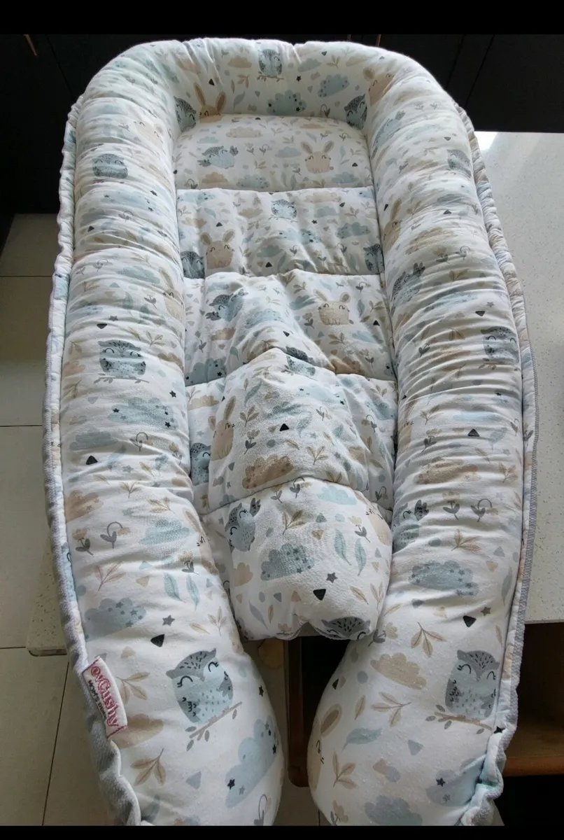 Extra large baby sleep pod