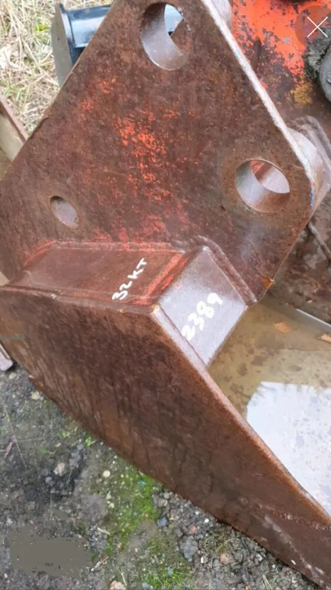 22'' digging bucket (50mm pins) - Image 4