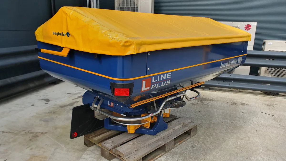Bogballe L15 Fertilizer Spreader - Image 1