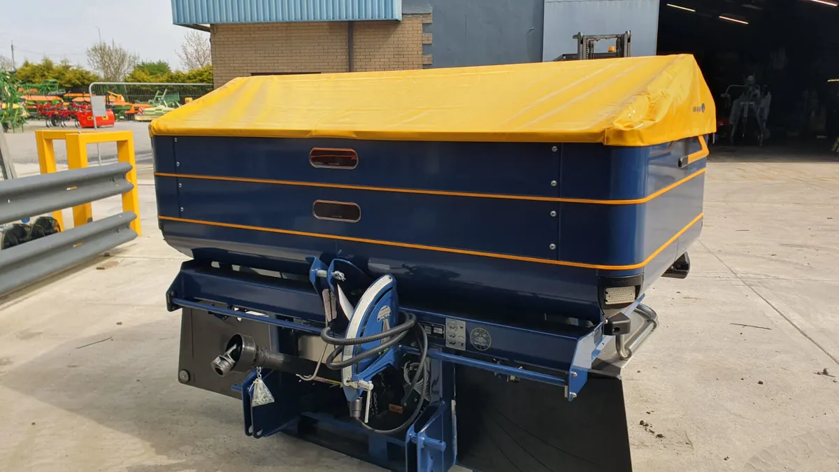Bogballe L20 Fertilizer Spreader - Image 3