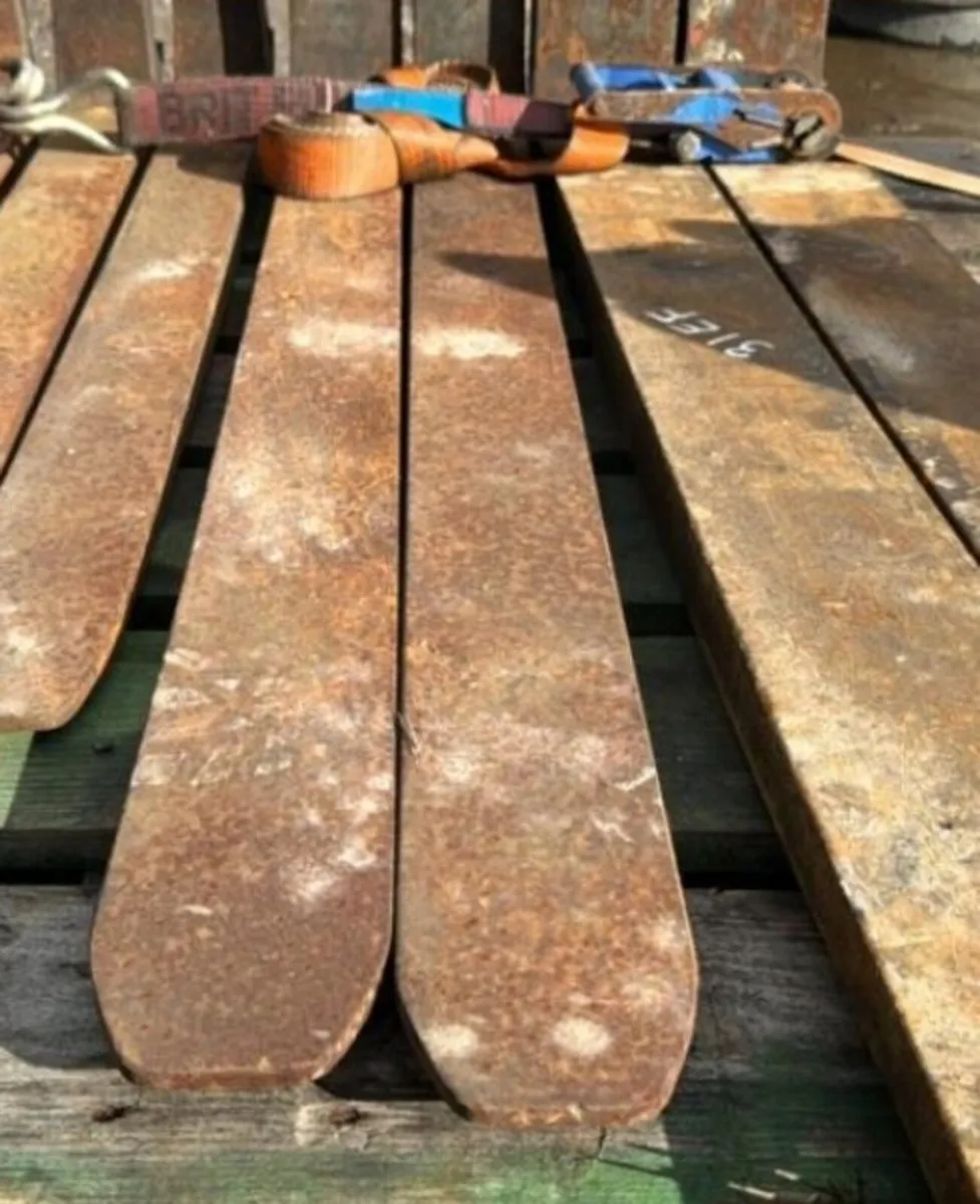 Pair of pallet forks tines toes - Image 4