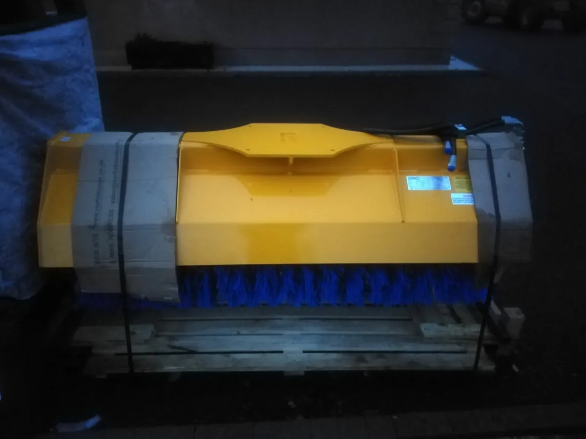 Sweeper brush - Image 4