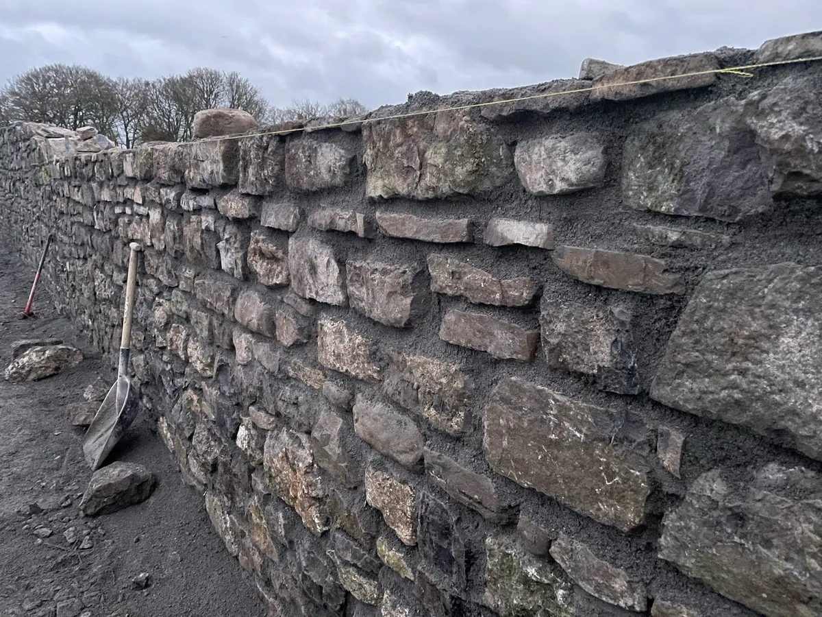 Stone wall stonemason - Image 3