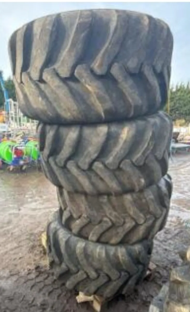 4 x ALLIANCE FLOATATION 331 GT dumper tyres (500/6 - Image 1