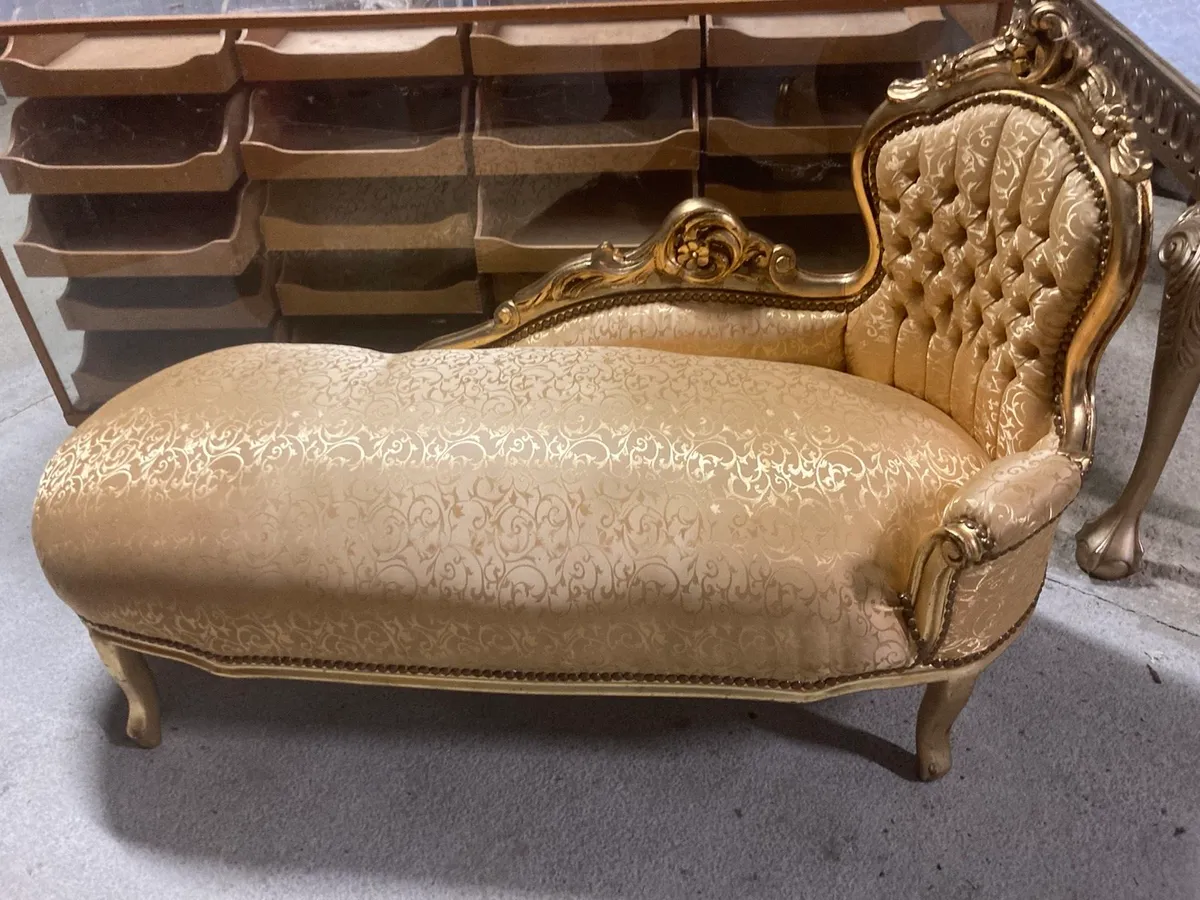 Handmade baroque chaise Lounge newly covered