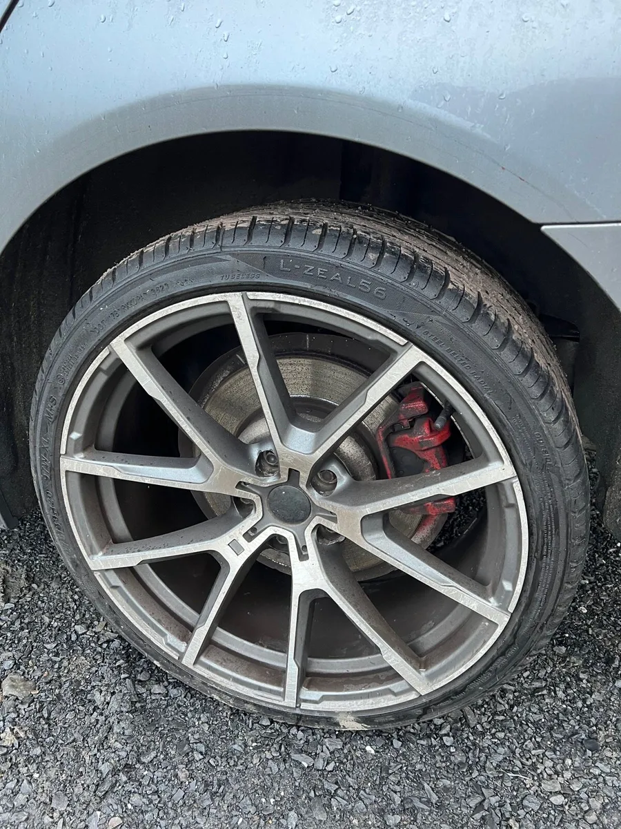 Breaking bmw 520d auto f10 5 series 2013 a52 - Image 4