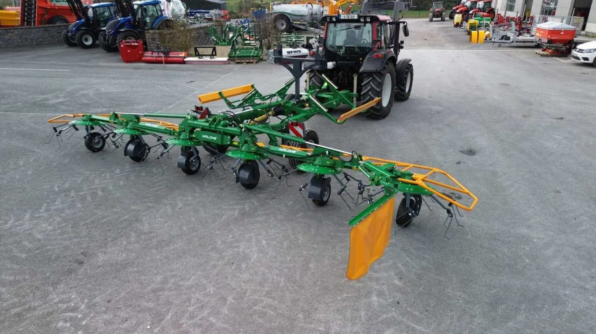 Malone 6 Rotor Trailed Tedder 0% Finance - Image 1