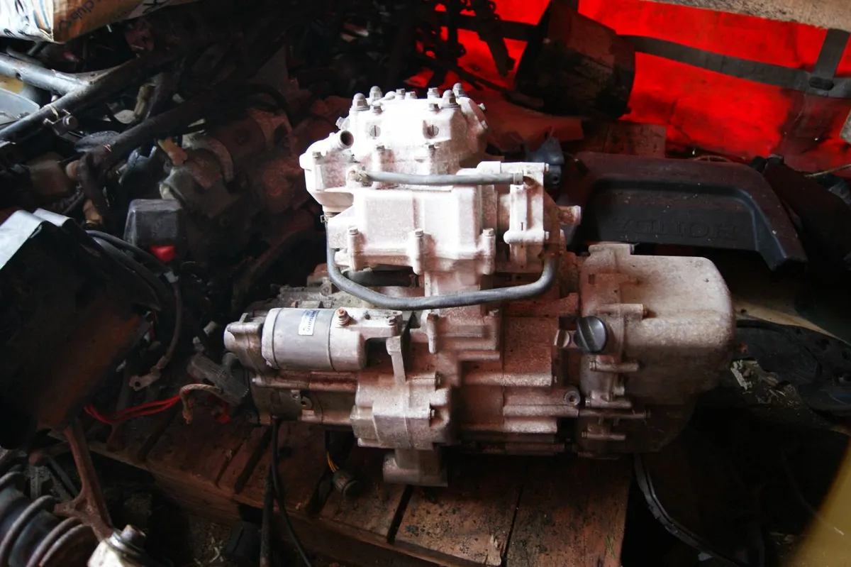 TRX 400 FA + 2011 500 engine  PARTS - Image 4