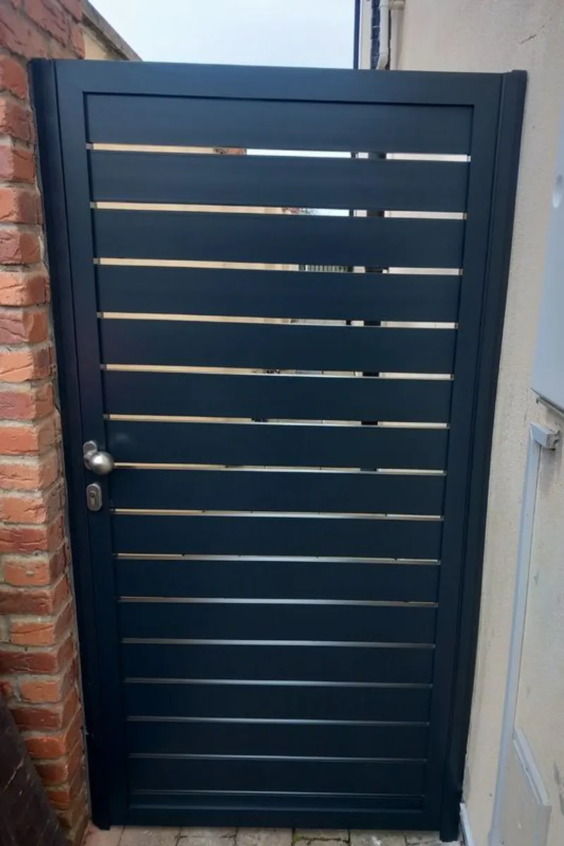 gates & fences  made of aluminum - Image 3