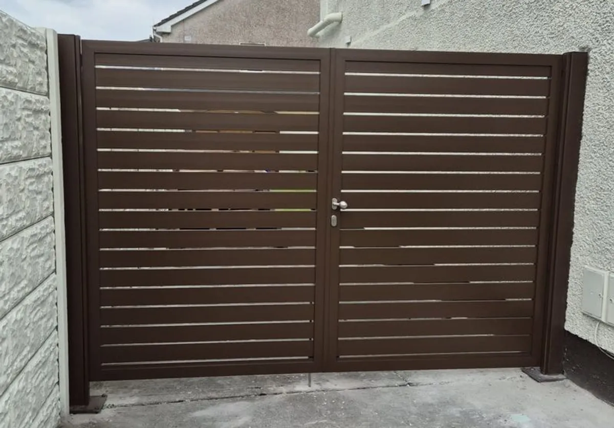 gates & fences  made of aluminum - Image 4