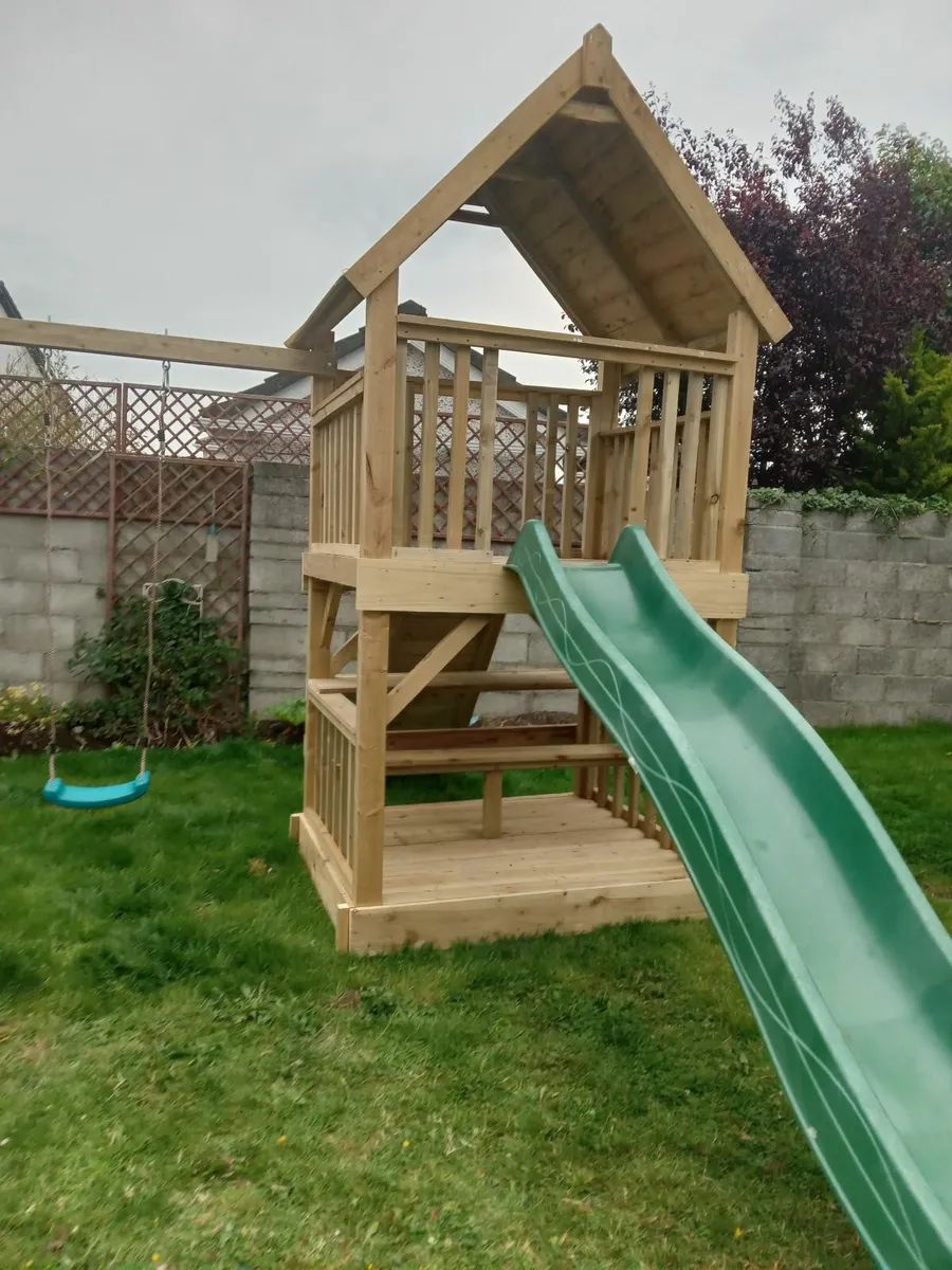 Playhouse, swings, slide, climbing wall - Image 2