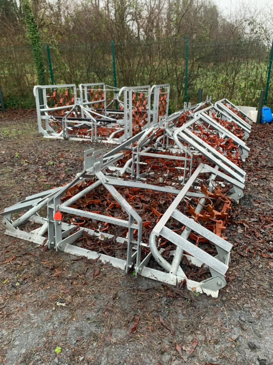 Jarmet grass harrows - Image 2