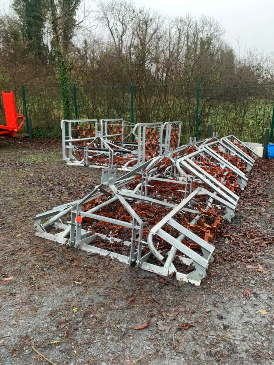 Jarmet grass harrows - Image 1
