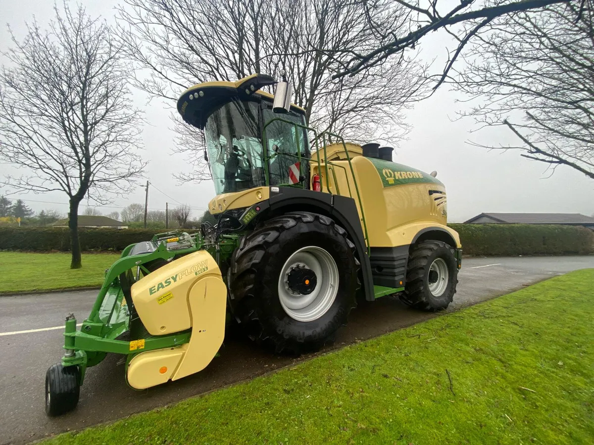 Krone BigX 780 - Image 1