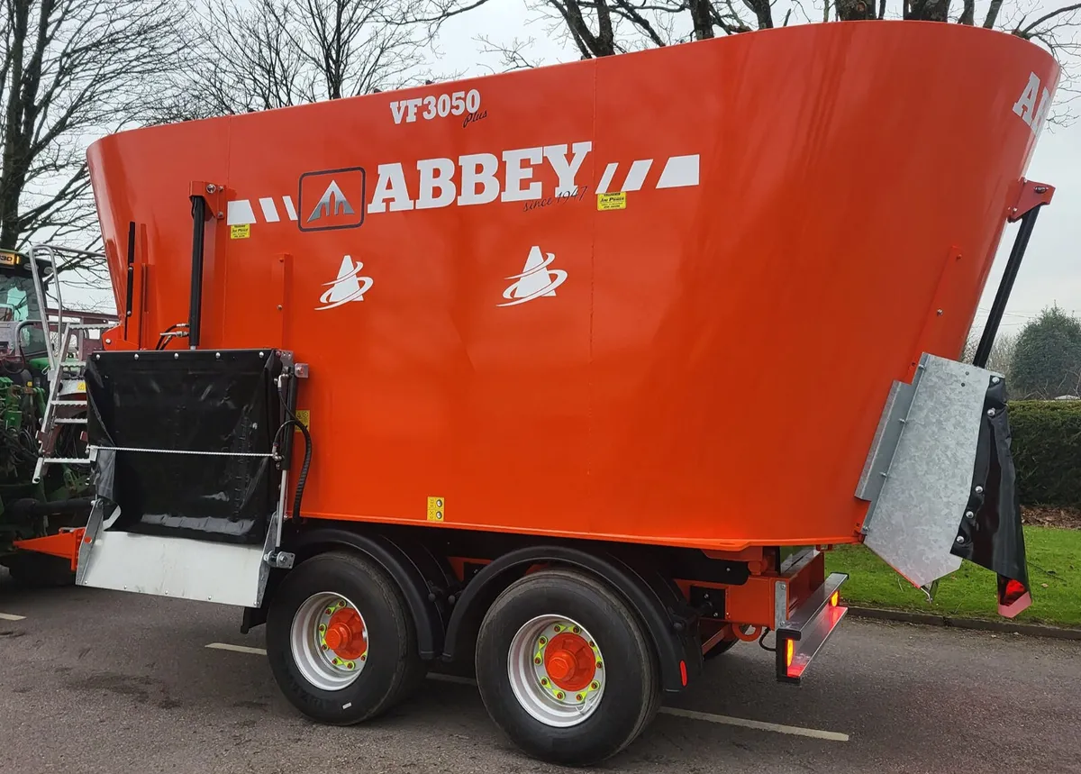 Abbey Diet Feeders - Image 4