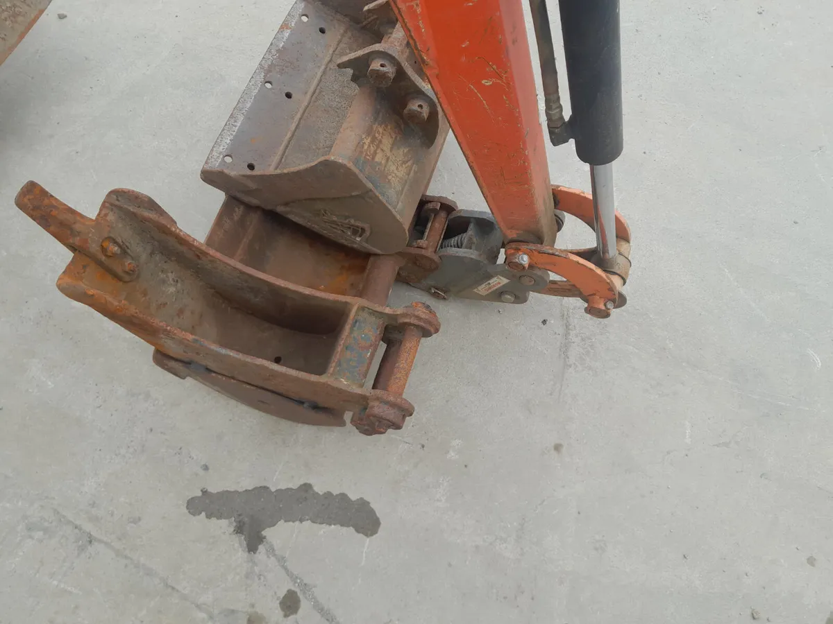 Kubota K008-3 2015 (17933) - Image 4