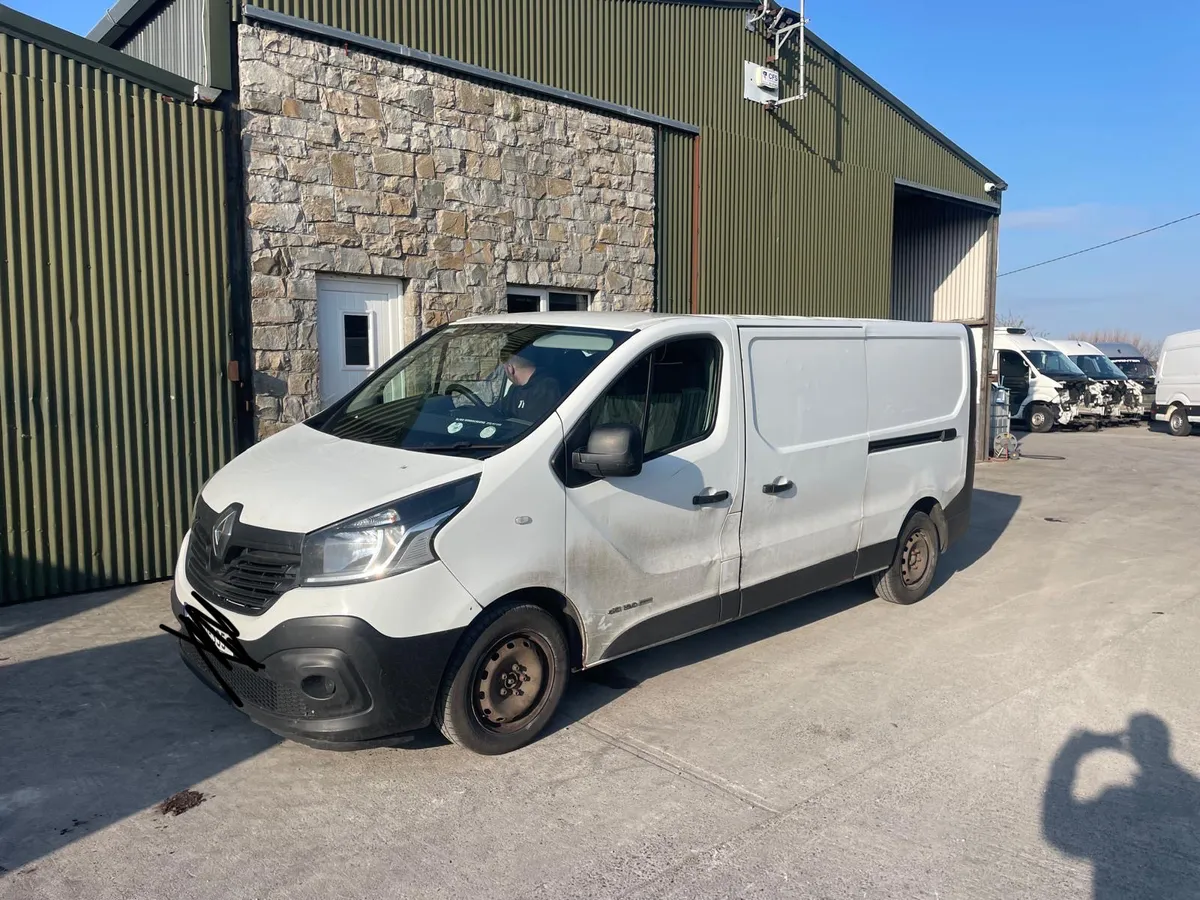 162 Renault traffic 1.6 diesel for dismantling
