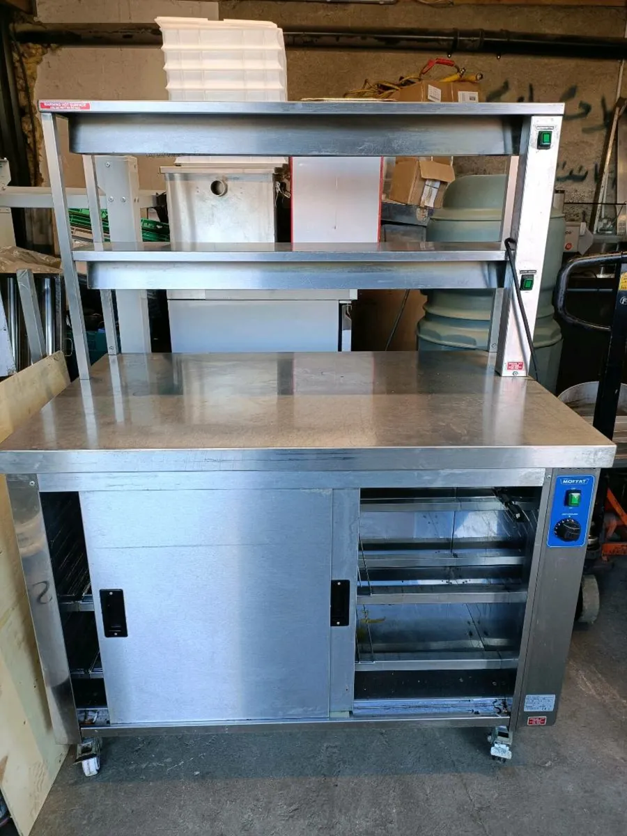 Hot holding cabinet with 2 levels hot gantry - Image 2