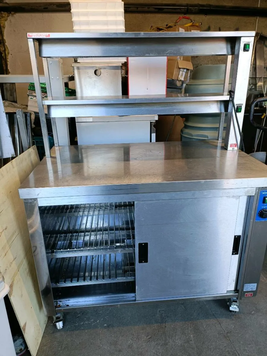 Hot holding cabinet with 2 levels hot gantry - Image 3