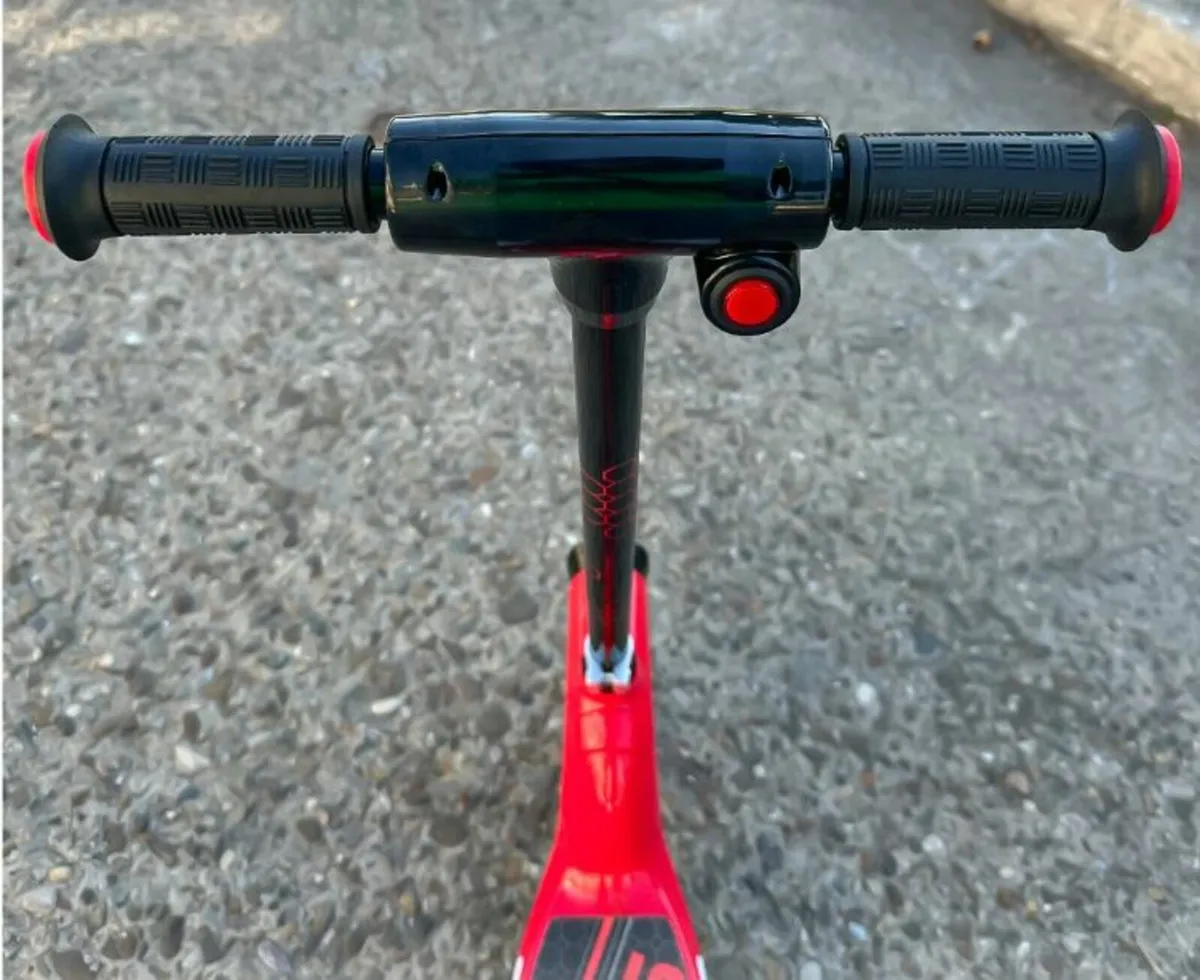 Prizm Kids 12V Electric Scooter with Lights Red - Image 4