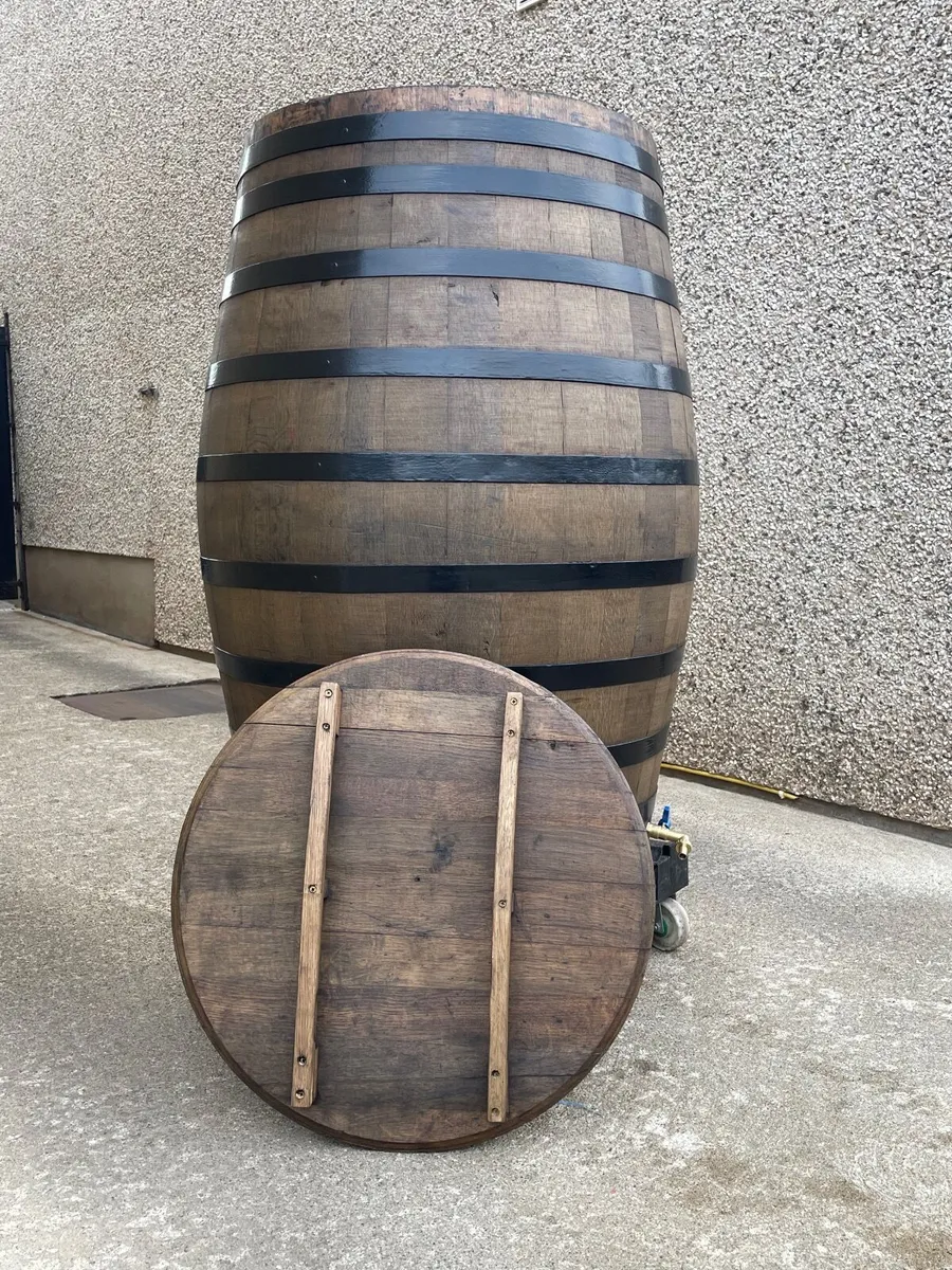 Ice bath whiskey barrel - Image 4