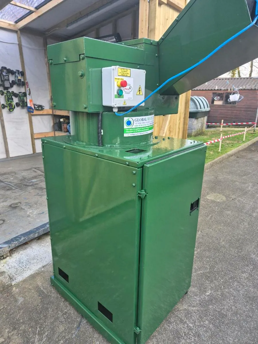 Glass bottle crusher compactor baler - Image 1