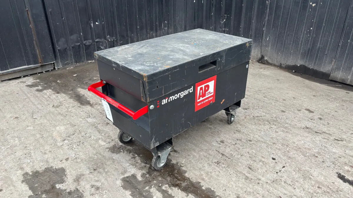 Armorgard Wheeled Tool Box - Image 1