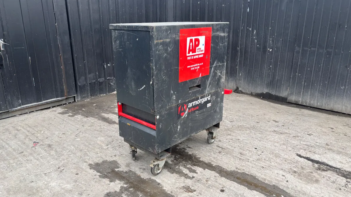 Armorgard TuffBank Tool Box - Image 1