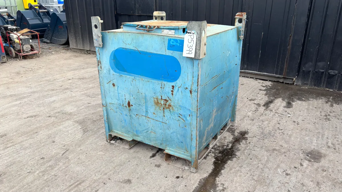 Conquip 950L Fuel Bowser - Image 2