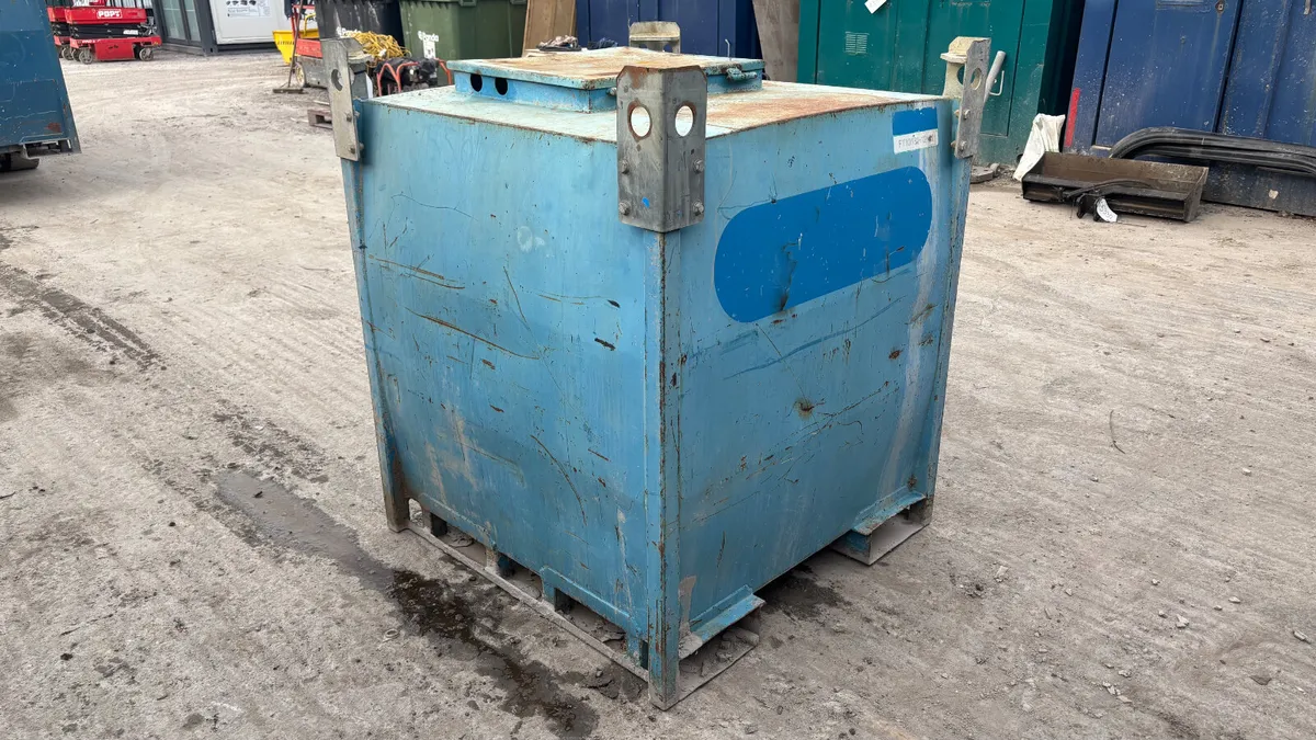 Conquip 950L Fuel Bowser - Image 3