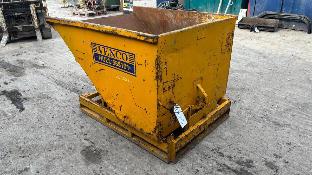 Tipping Skip - Image 4